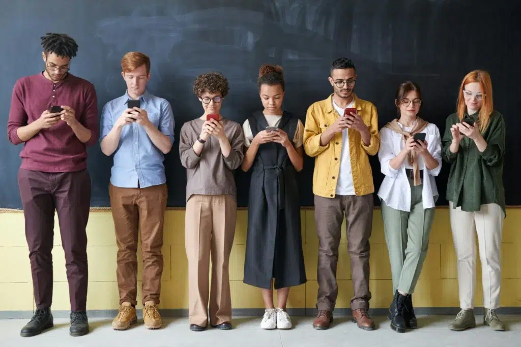 Children’s and online safety campaigners issue joint statement on social media ban for under-16s